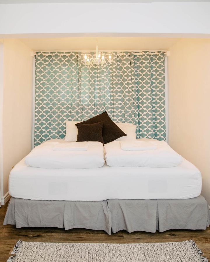 Auberge Sutton Brouerie Phòng bức ảnh