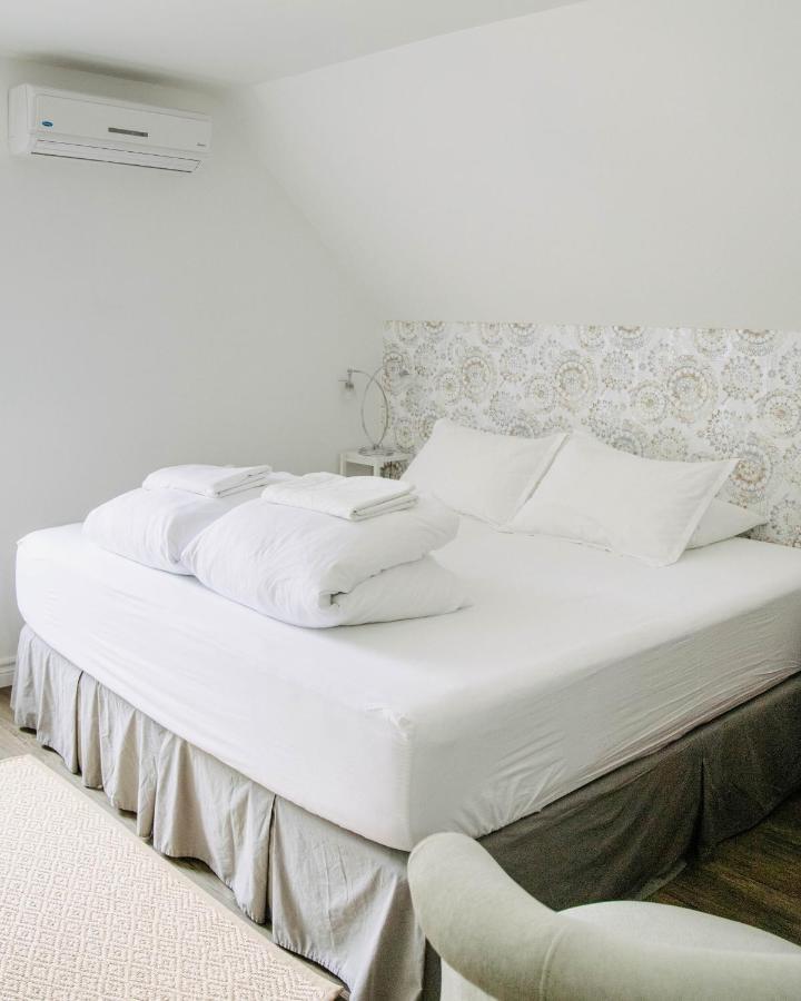 Auberge Sutton Brouerie Phòng bức ảnh