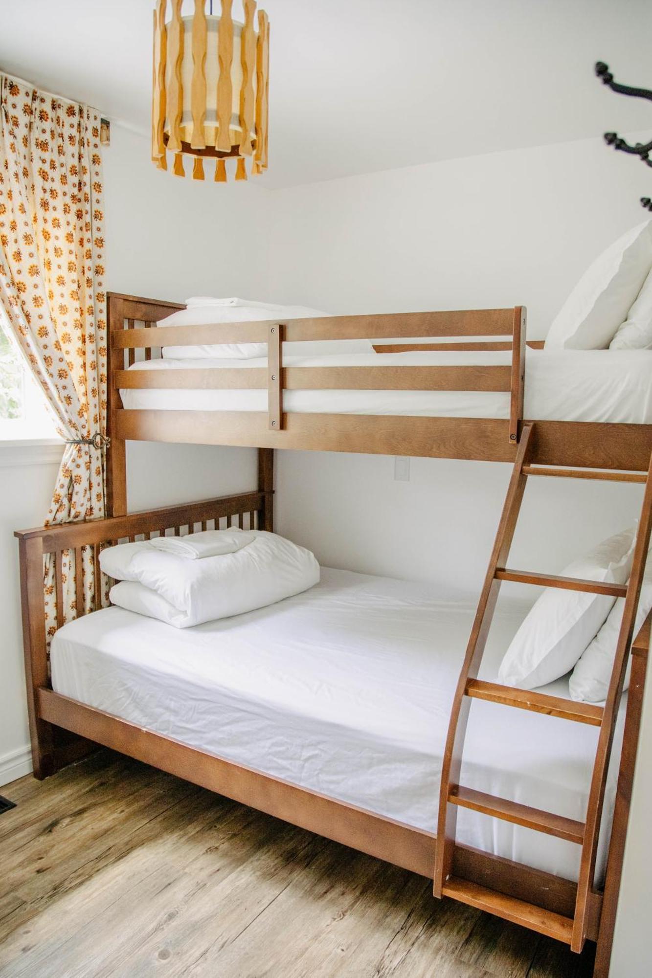 Auberge Sutton Brouerie Phòng bức ảnh