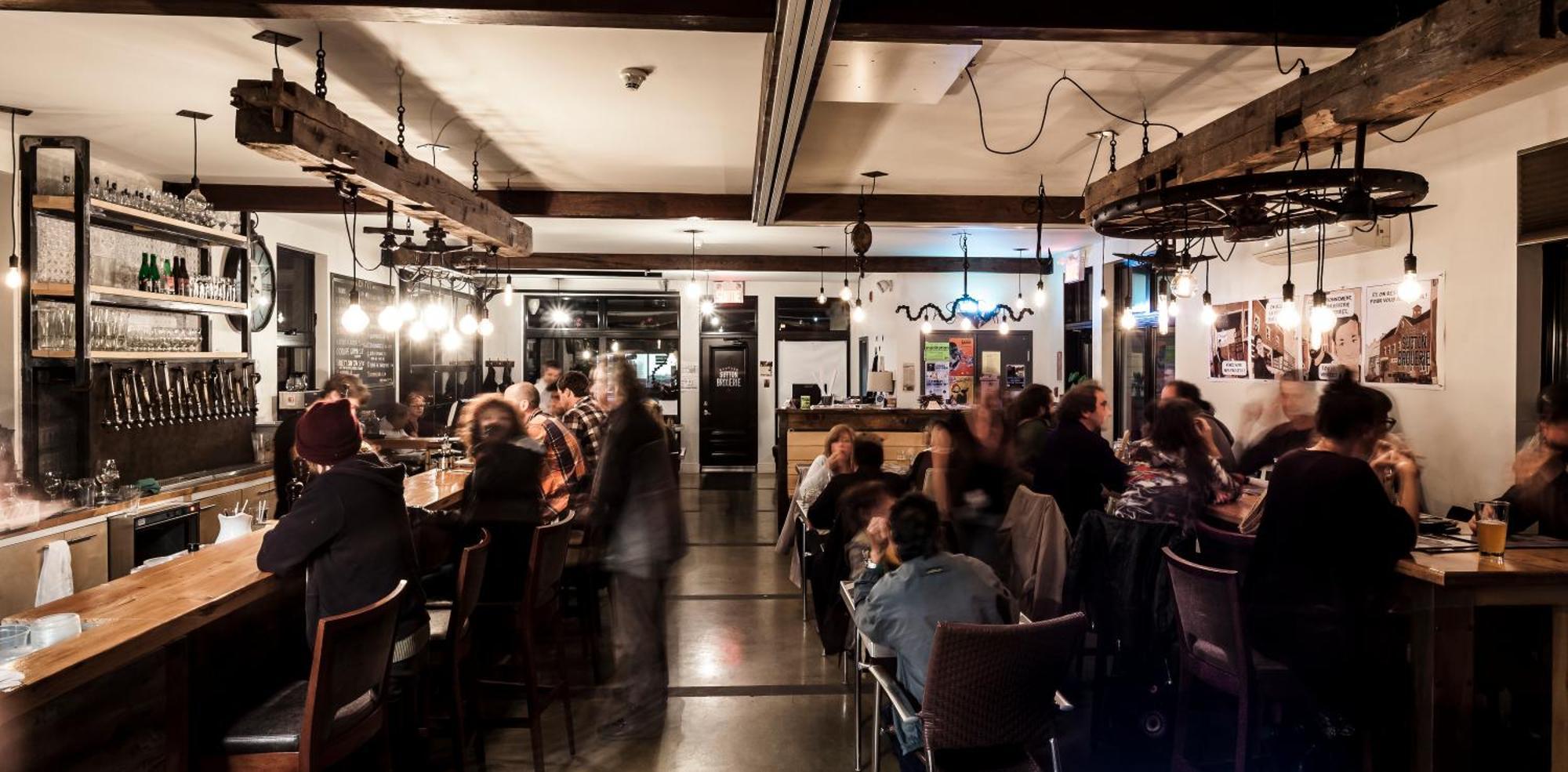 Auberge Sutton Brouerie Ngoại thất bức ảnh